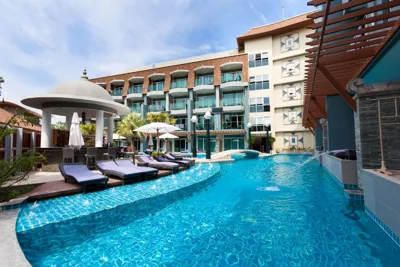 Ramaburin Resort Patong - Walking distance to the Beach – Fotos 9