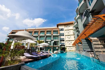 Ramaburin Resort Patong - Walking distance to the Beach – Fotos 13